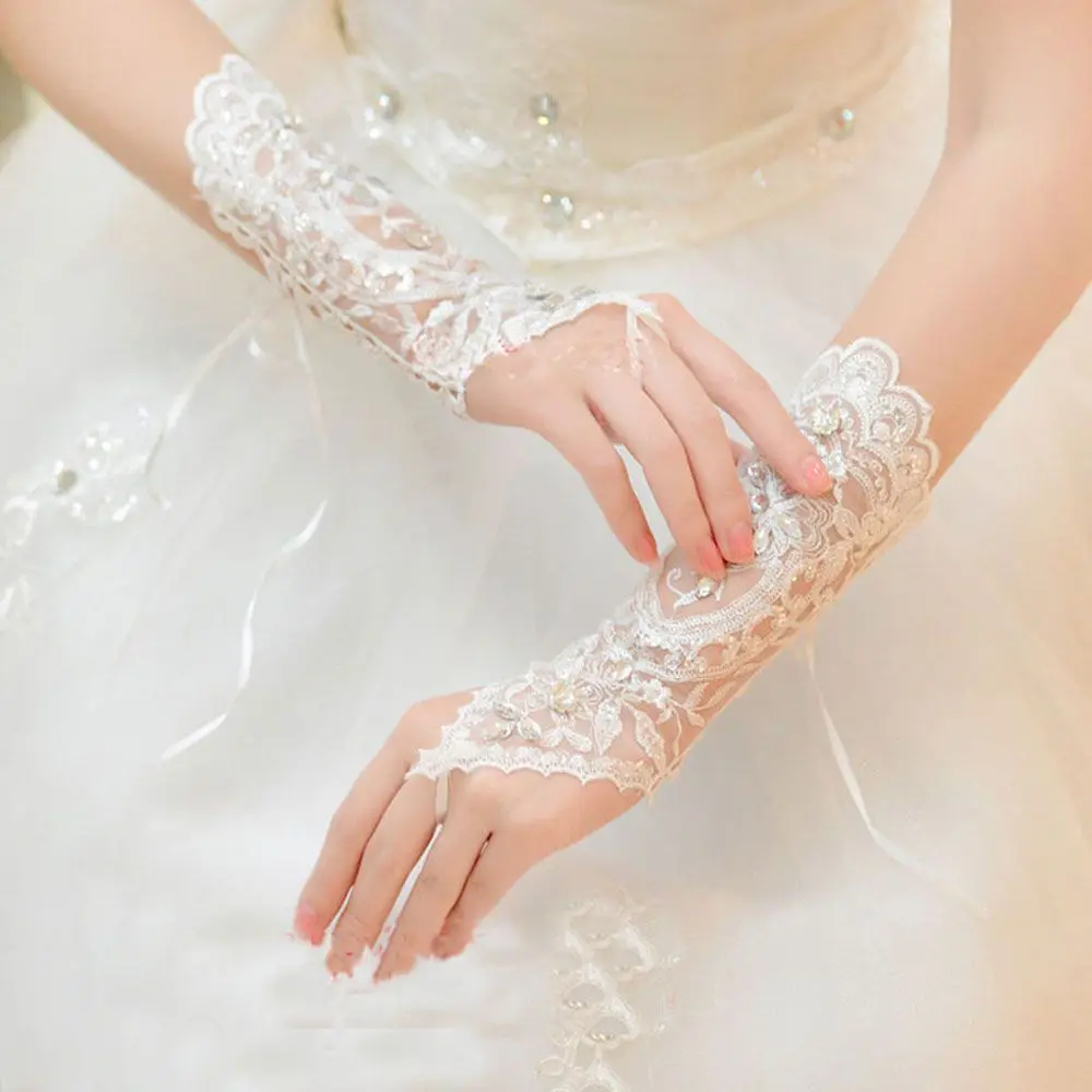 High Quality Dress Bride Wedding Lace Beads Rhinestone Short Gloves Fingerless Gloves