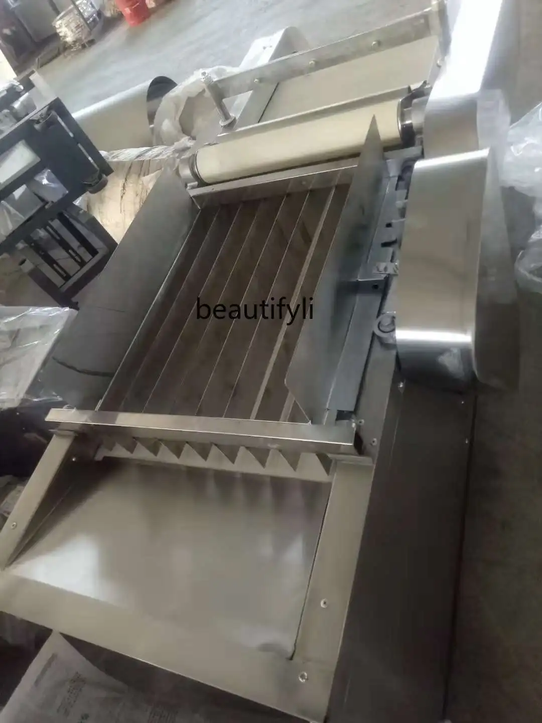 Commercial multifunctional slicing shredder cutting tea and cutting vegetables, mulberry leaf lotus leaf machine