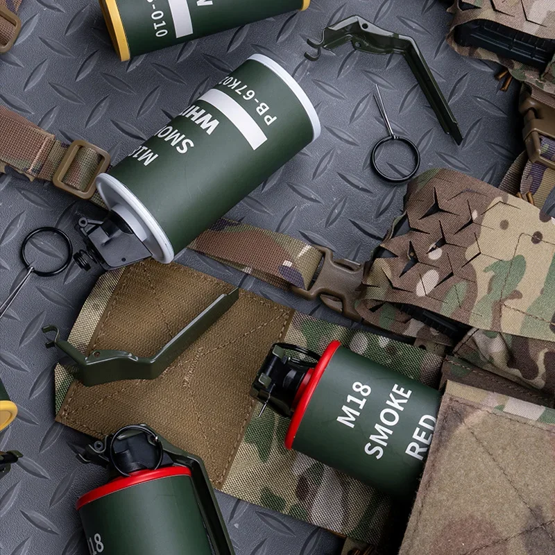 M18 Prop รุ่นยุทธวิธี M18 ระเบิดควันรุ่นดึงแหวน Bullet ภาพยนตร์ Prop COD ยุทธวิธีคอสเพลย์รุ่น