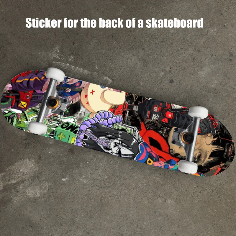 

1 шт. 2D плоский скейтборд с принтом в стиле коллаж, 9×33 дюйма, с изображением нескольких тематических элементов в темном аниме-стиле