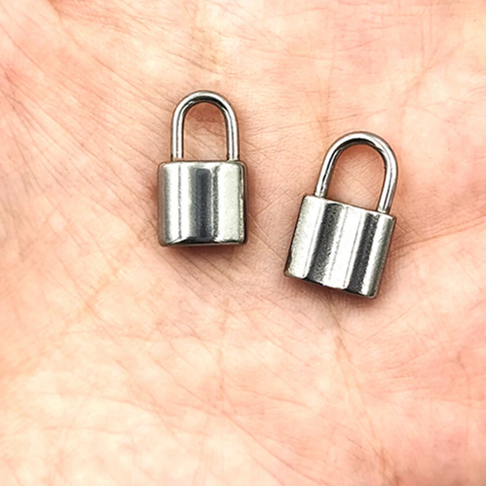 

10pcs Diy Pendant Women Jewelry Making 3D Necklace Bracelets Supplies Lightweight Lock Shape Charms Keychain Accessories