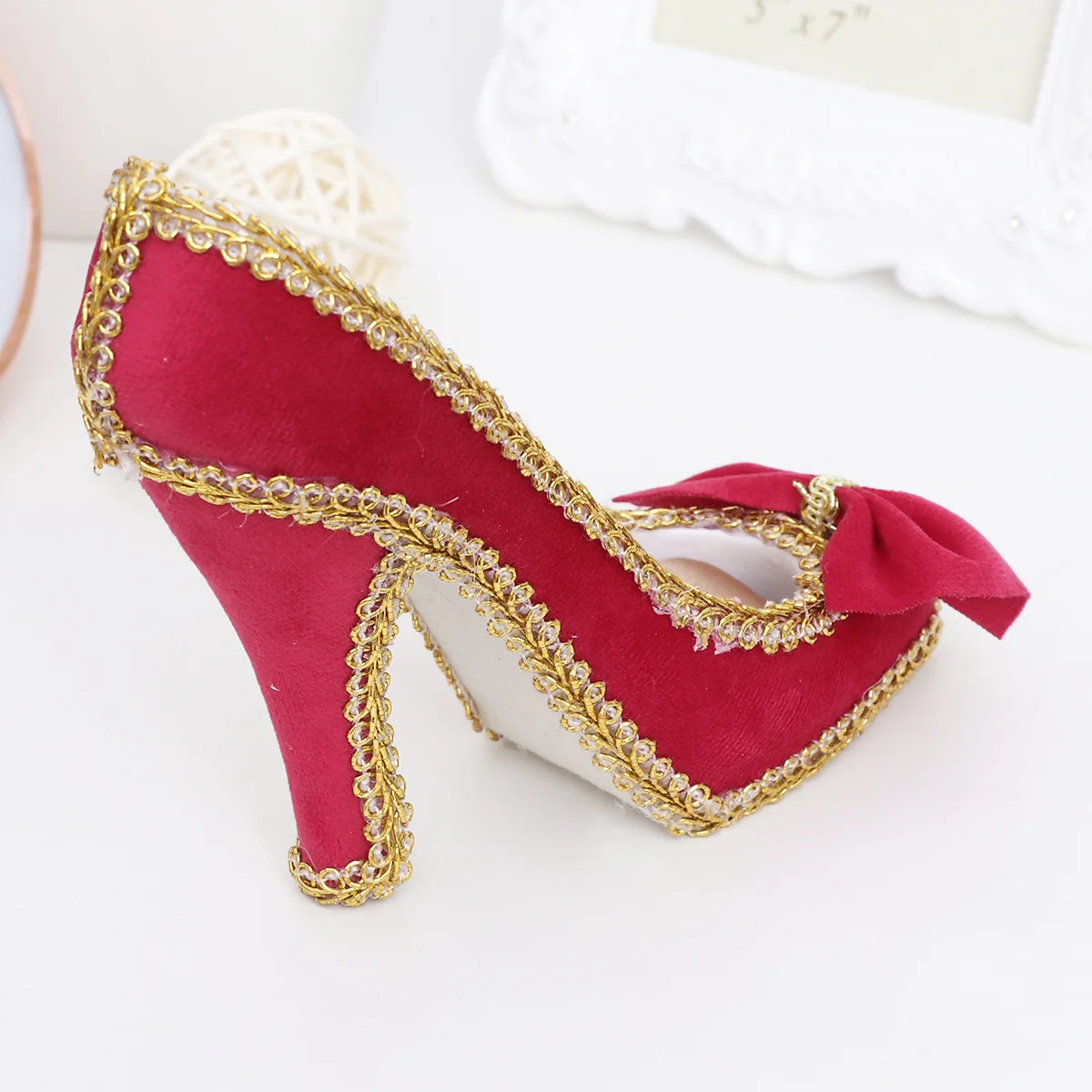 

Red High Heel Design Jewelry Organizer Stand for Earrings Rings Stylish Home Decoration Storage Jewelry Organizer