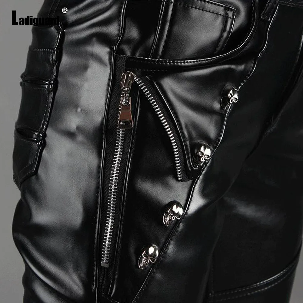 

Sexy Motorcycle Pu Leather Pants Men Clubwear 2025 Rock Style Fashion Zipper Party Slim Trouser Black Soft Faux Leather Hotpants