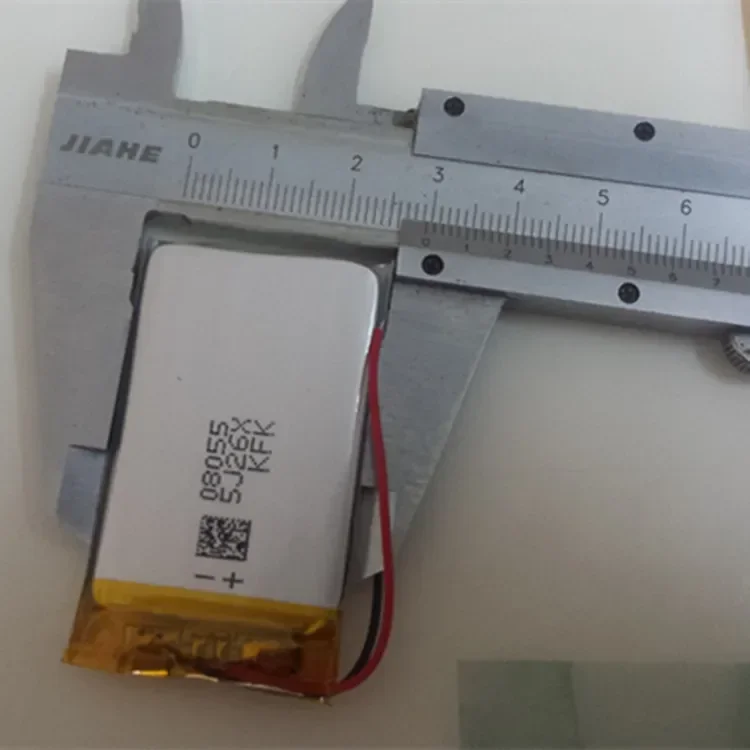 New403048 Полимерная литиевая батарея 3,7 В, 700 мАч для динамиков MP3MP4, GPS Цифровая универсальная аккумуляторная батарея Li-i