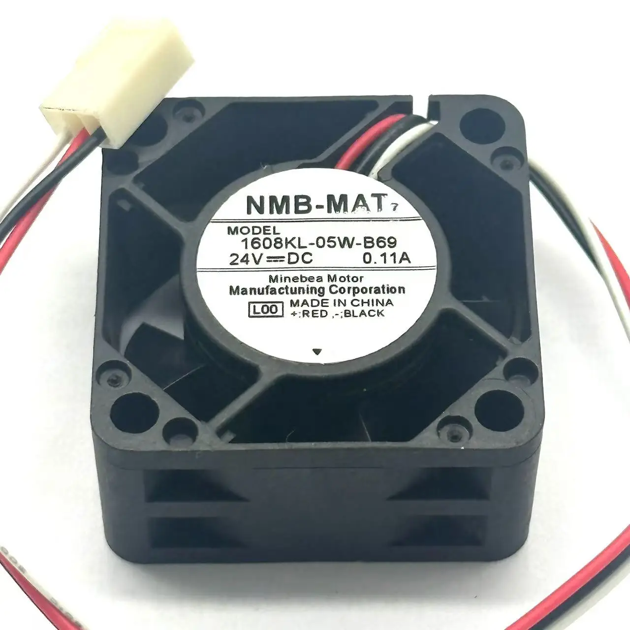 

NMB-MAT 1608KL-05W-B69 L00 DC 24V 0.13A 40x40x20mm Server Cooling Fan