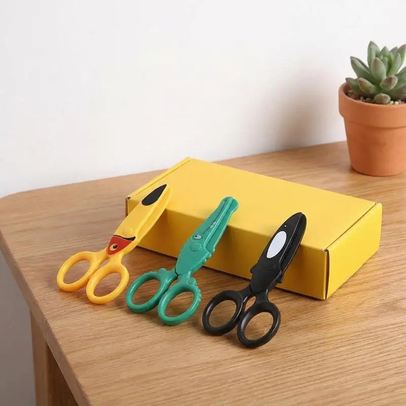 Plastic Kids Scissors Parrot Dolphin Shape Crafting Tool Safe DIY Art Supplies Creative Design for Classroom Students