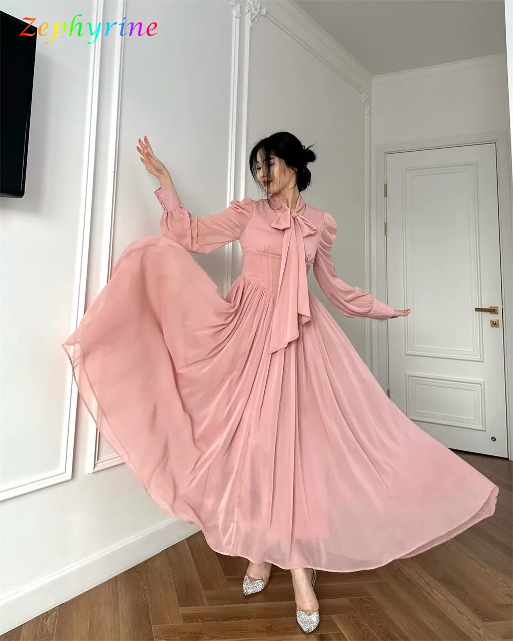 Customized Simple Pink Chiffon Evening Dress Exquisite High Collar Long Sleeves Homecoming Dresses Fashion Vestido De Festa