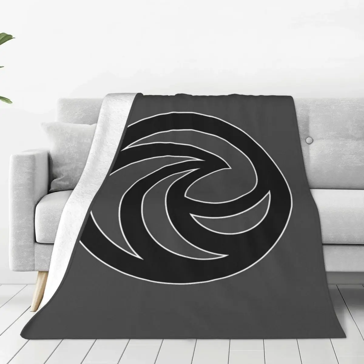 Core Series Wave - Black Four Seasons Universal Blanket Movie Theater Can Be Covered Halloween Gifts