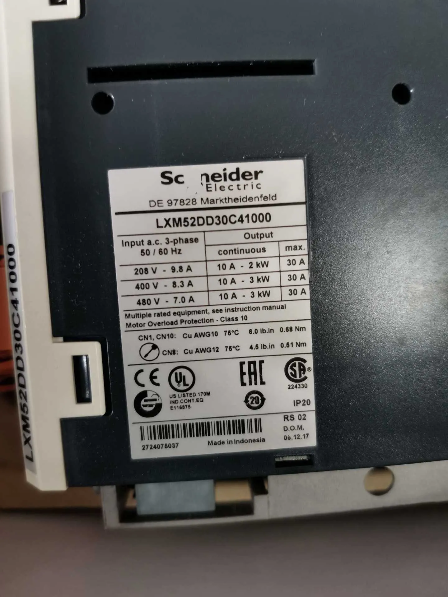 Новый сервопривод LXM52DD30C41000 для Schneider