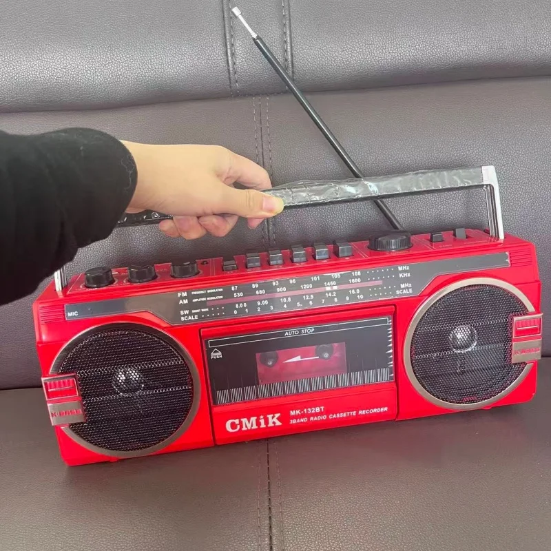 

Кассетный плеер-магнитофон с AM/FM/SW, Bluetooth-колонкой, винтажный дизайн, отличное качество звука, USB-порт, 3,5 мм Aux-вход