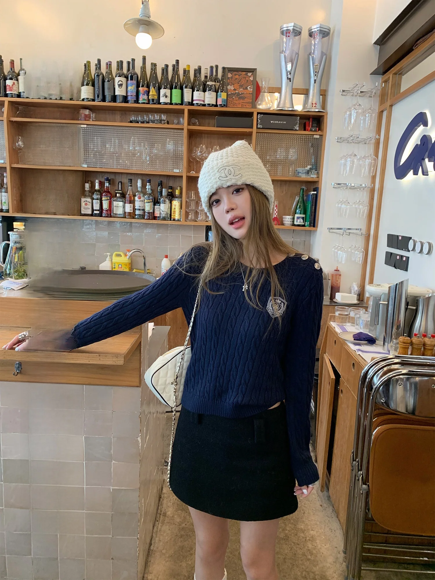 

Вязаный женский свитер Yuzuqi с вышивкой, длинными рукавами и круглым вырезом, повседневный, свободного кроя, модный, с бахромой