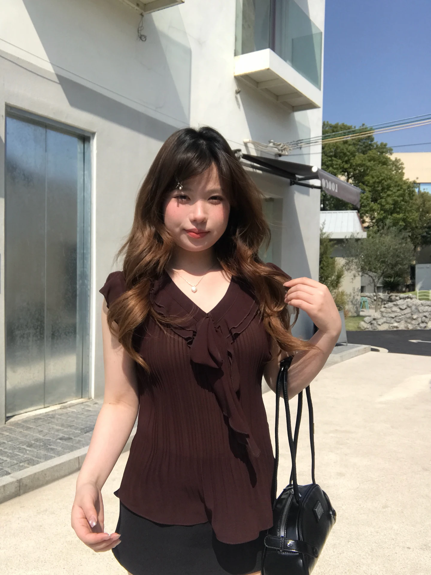 

Женская туника-топ без рукавов с V-образным вырезом, оборками и плиссированными деталями, в стиле «Средневековый сад» от Vegetable Orbs, летняя коллекция F...