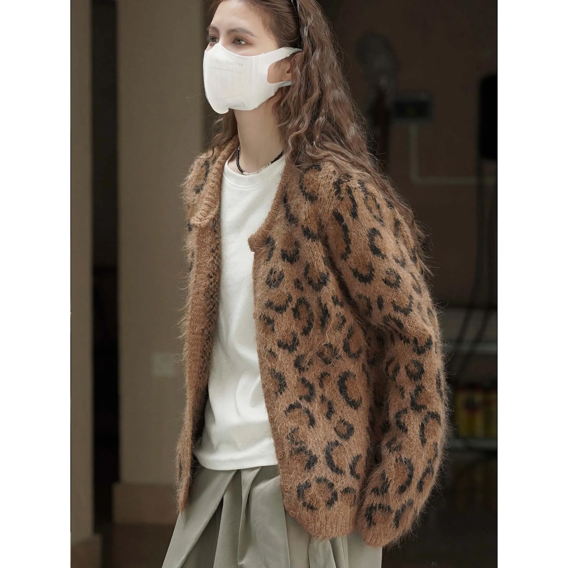 

Winter V-Neck Leopard Wool Knitted Cardigan Loose Fit Top For Women