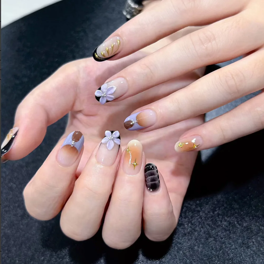 

24pcs Warm Brown Floral Press-On Nails with Gold Star Accents & 3D Gilded Embossed Flowers, Medium Oval Shape, Assorted Sizes