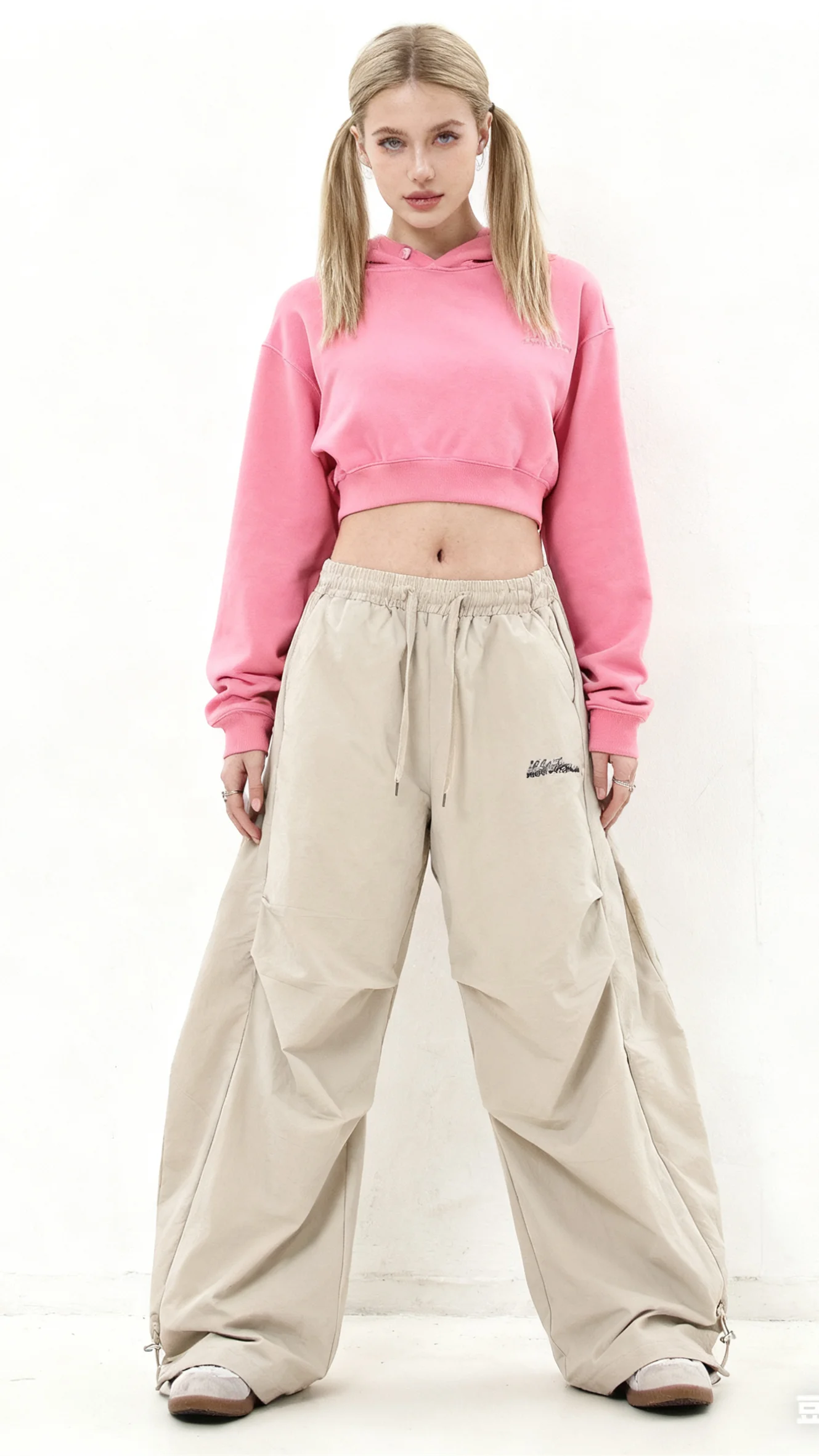 بنطال ذو قصة أرجل واسعة مطوي للمرأة الشتاء شيربا على الوجهين نحى يتدفقون تنقش المخملية وظيفية لطيف اصطف ملابس منزلية الرجعية