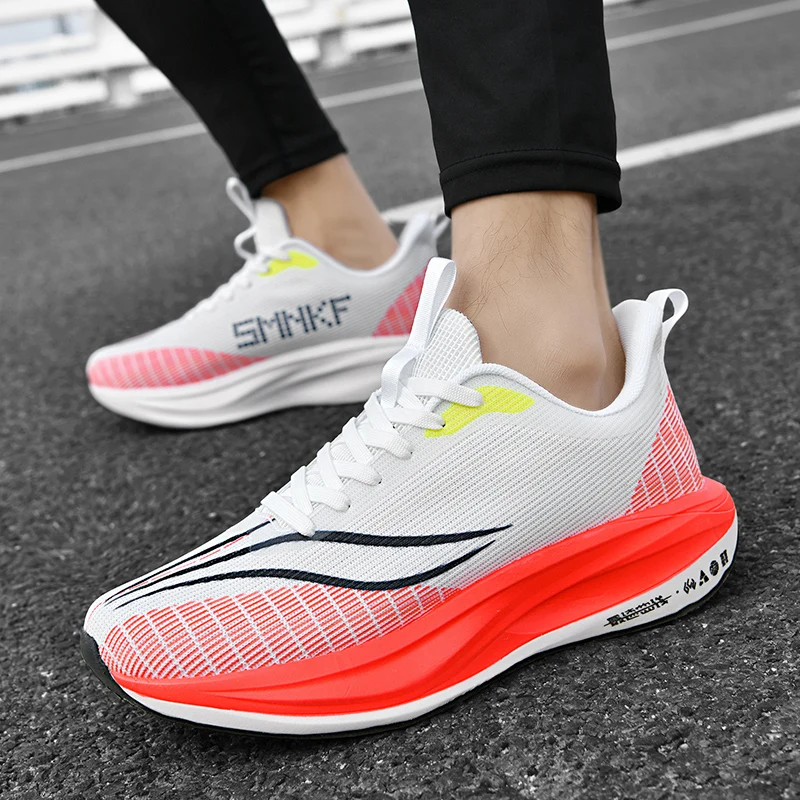 

​Men’s Retro Lace-Ups 2025 – Unique Chunky Sole with Height Boost, Breathable & Comfy, Durable & Non-Slip, Fashionable & Versati