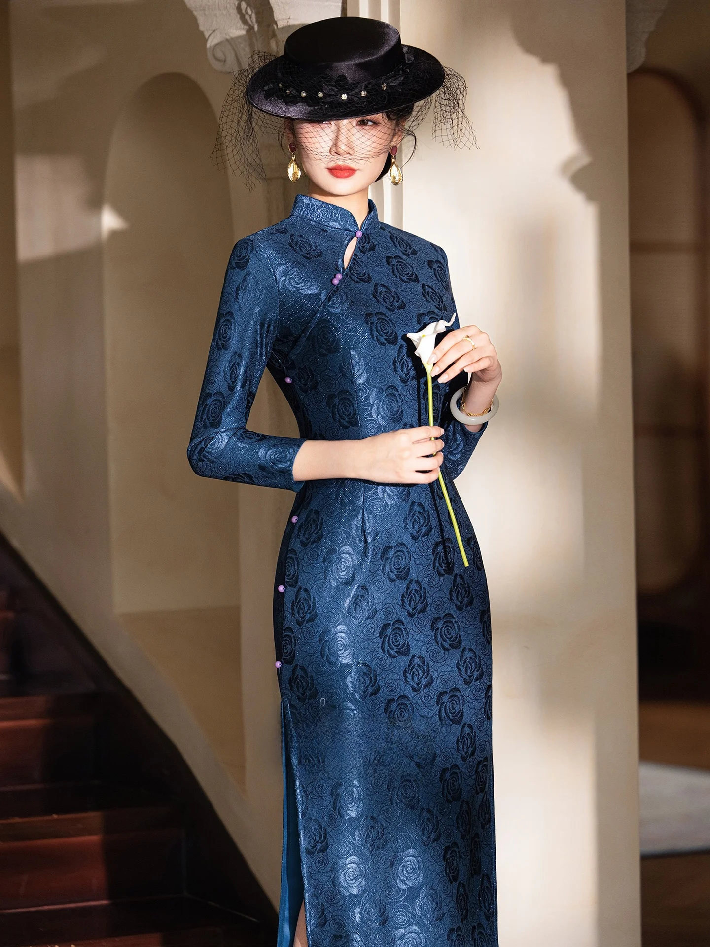 

Blue Traditional Chinese Sle Evening Gown Women's New Version Luxury Sensation Daily Wear Low Slit Long Qipao