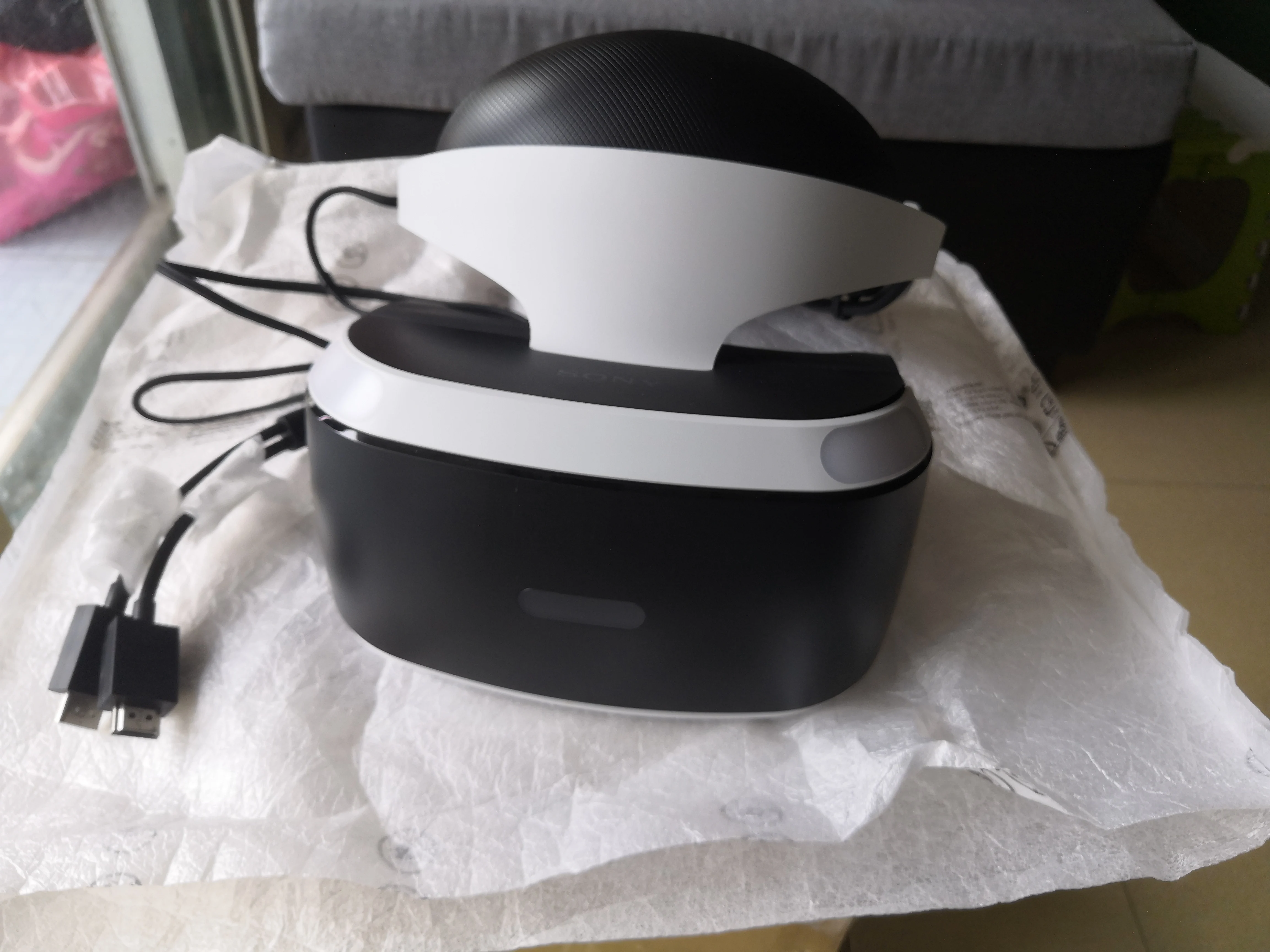 100% original PS4 VR headset virtual reality first generation only single helmet no accessories perfect function in stock