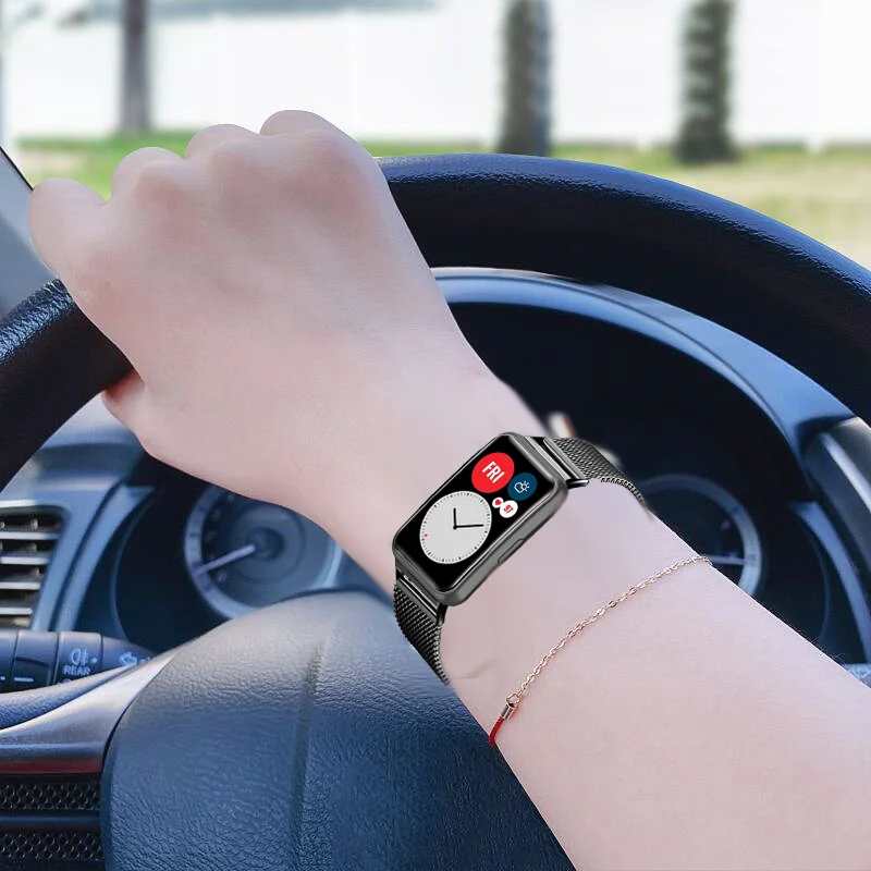 حزام مغناطيسي لساعة Huawei Watch FIT 2 حزام ساعة من الفولاذ المقاوم للصدأ حزام معدني حلقة حزام كوريا سوار Huawei Watch fit2 حزام جديد