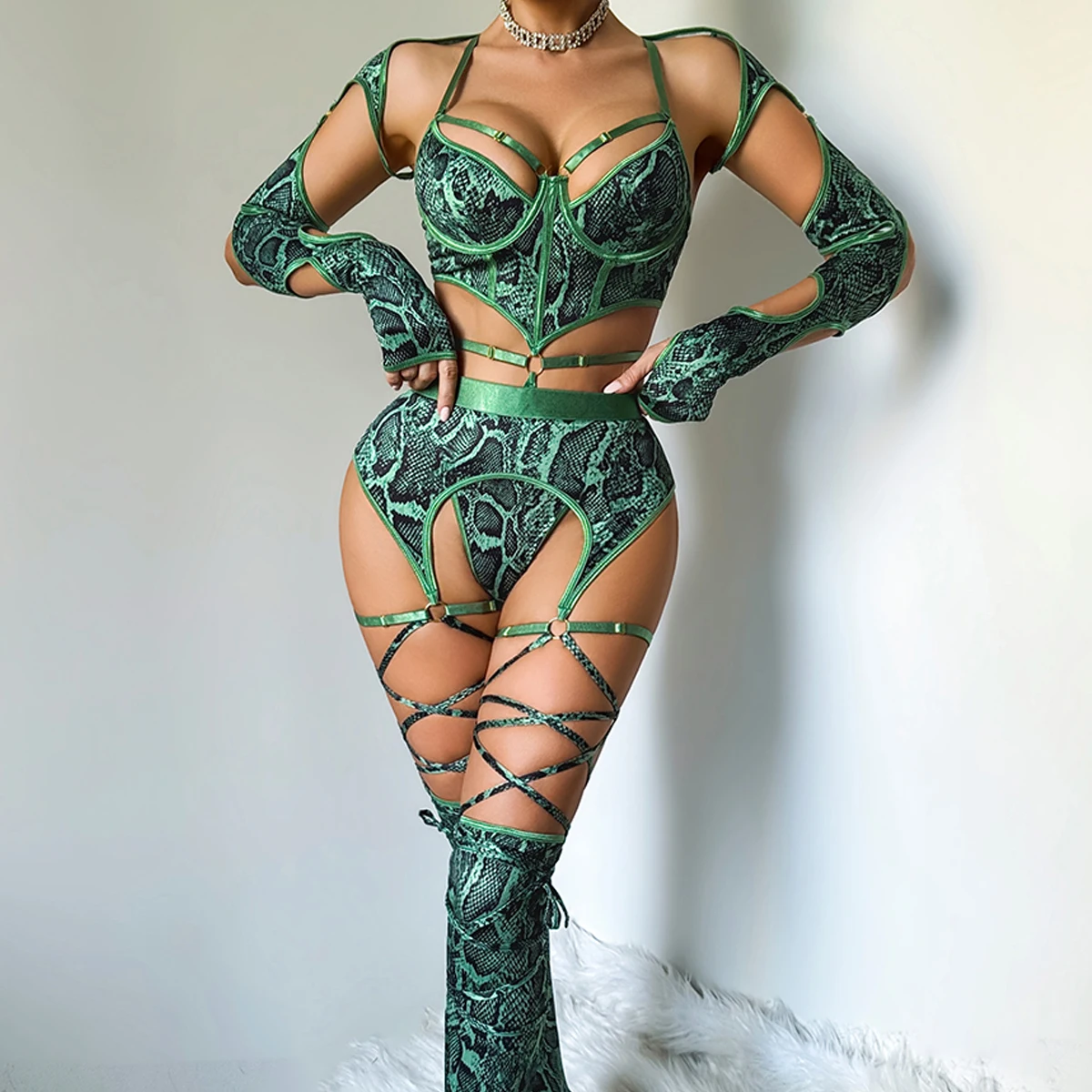 MUZISKAT Personalized Serpentine Style Design Sculpting Hollow Strap Sexy Underwear Female Sexy Set with Stocking