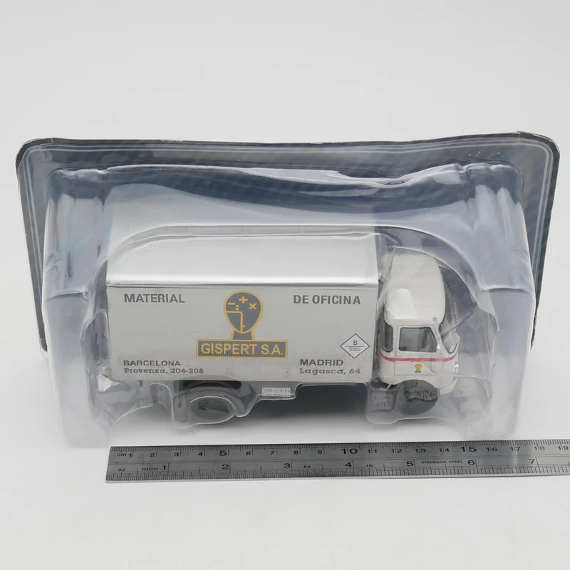 

Diecast Ixo 1:43 Scale Sava S551 Alloy Car Model Collectible Toy Gift Souvenir Display Ornament