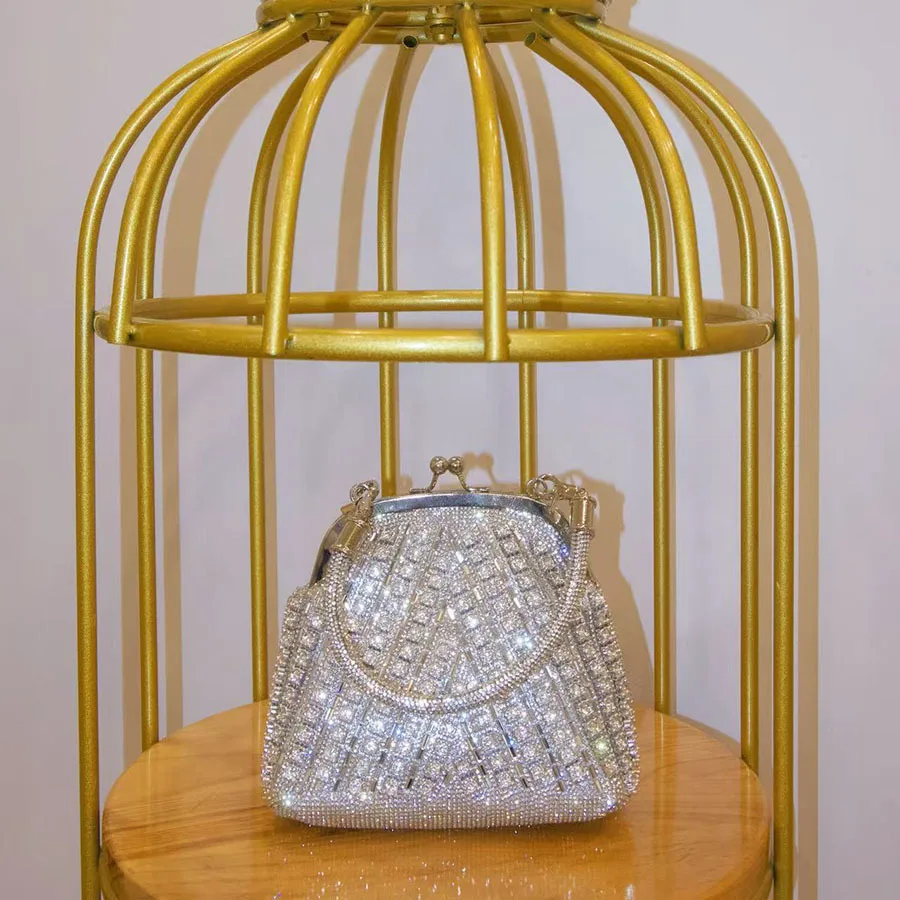 Luxury Rhinestone Evening Bags for Women Shell Handbags Candy Color Diamonds Shoulder Crossbody Bag NEW Party Wedding Clutch NEW