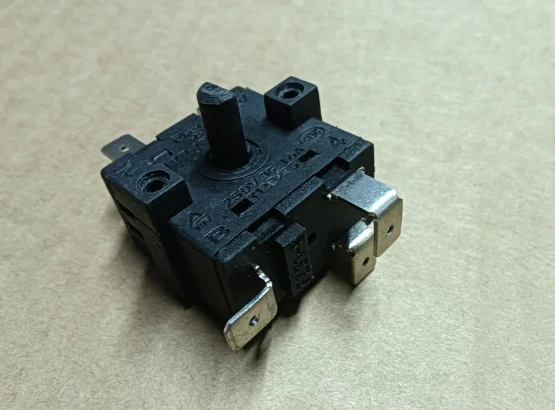 5-Pin 8-Position Rotary Selector Switch for Electric Oven Functions - FZ31-10 with Off Position