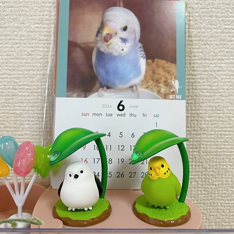 Qualia Capsule Toy Amayadori Mascot Figure Cute Birds Budgerigar Owl Shoebill Eagle Avoid The Rain Under Leaf Umbrella Toy Gift