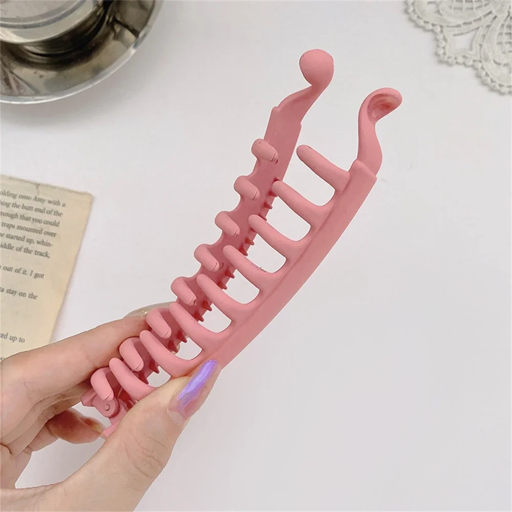 Mode Baru Klip Pisang Vertikal ABS Beku Wanita Memutar Rambut Cakar Kuncir Rambut Jepit Rambut Aksesoris Rambut Pegangan Rambut