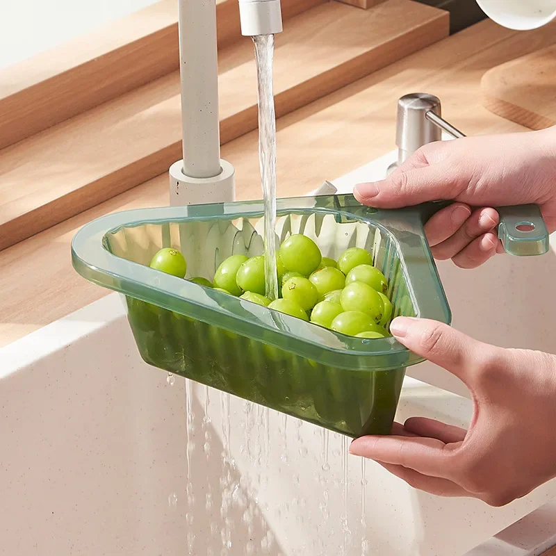 

Kitchen Sink Filter Basket Corner Drain Strainer Basket Triangular Sink Storage Multi-Functional Hanging Filtering Draining Rack