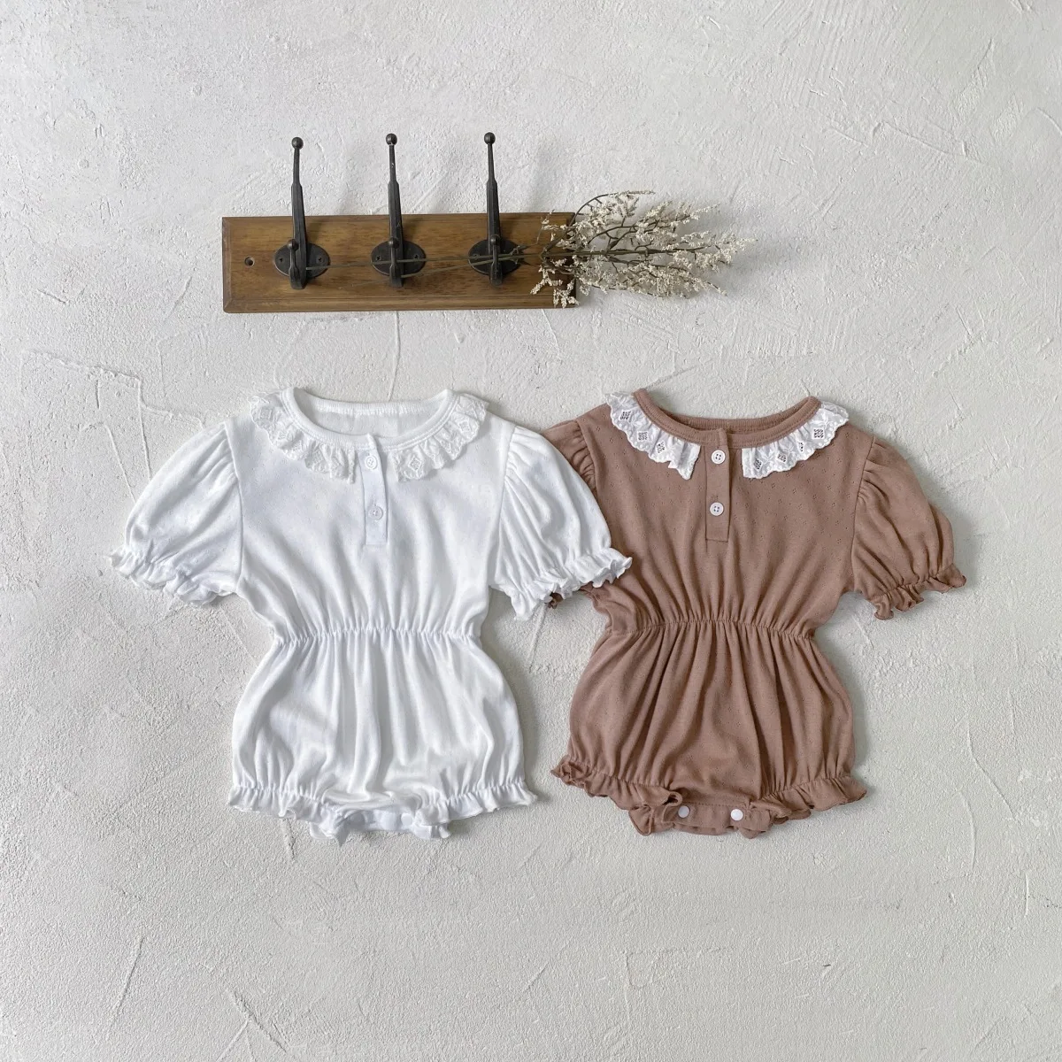 2026 Summer New Baby Girl Short Sleeve Bodysuit Cute Solid Infant Girl Sweet Lace Collar Jumpsuit Newborn Cotton Clothes 0-24M