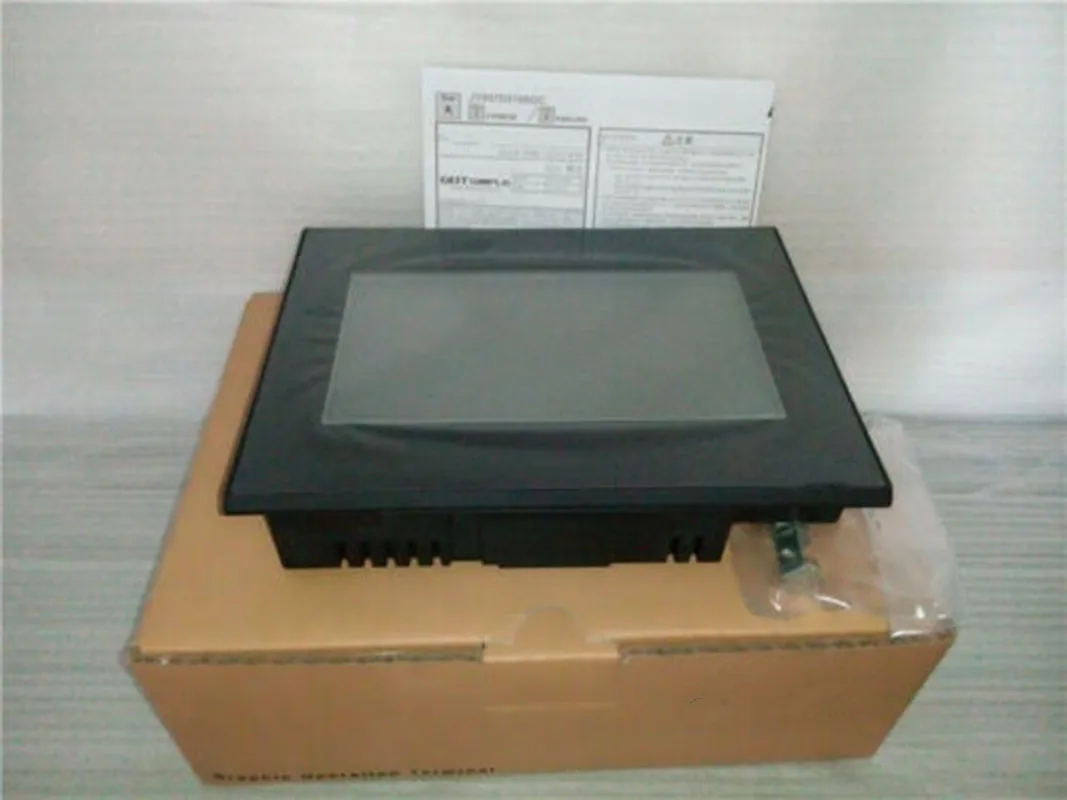 New In Box Touch Screen GT1055-QSBD-C Machine Interface