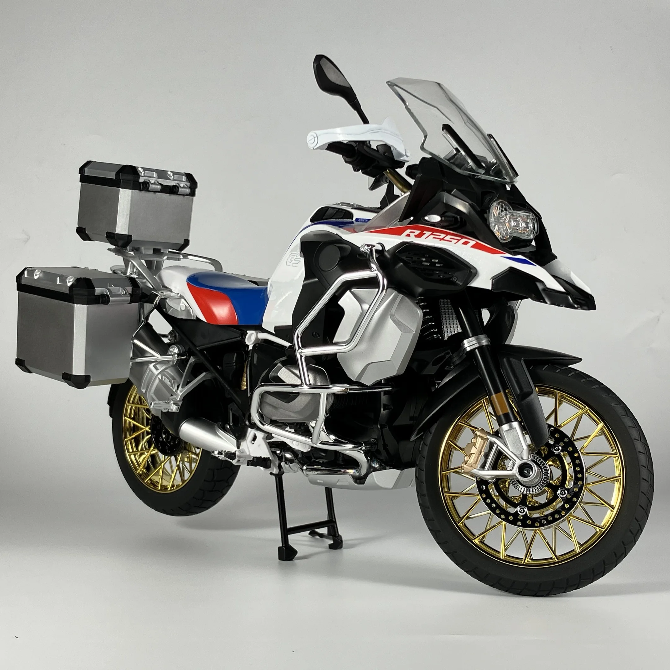 1:6 Scale Diecast BMW R1250 GS ADV Motorcycle Model