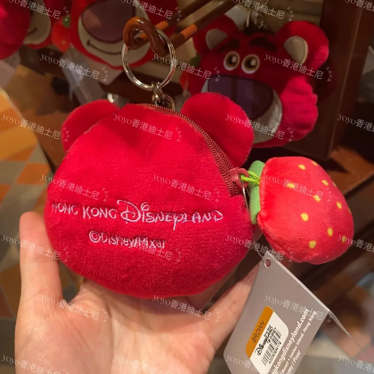 Original Disneyland 2023 Stitch Alien Strawberry Bear Plush Portable Loose Wallet Retractable Pendant Stitch Paws