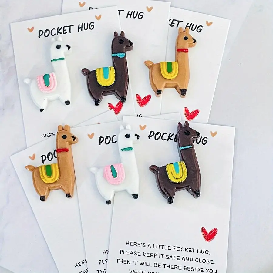 1/5/10/20/50/100pcs s/s Set Mixed Elegant-Pocket Hug - Animal-Lovers, Perfect Gift for Best Friends | Cute Bag Charms, Love and
