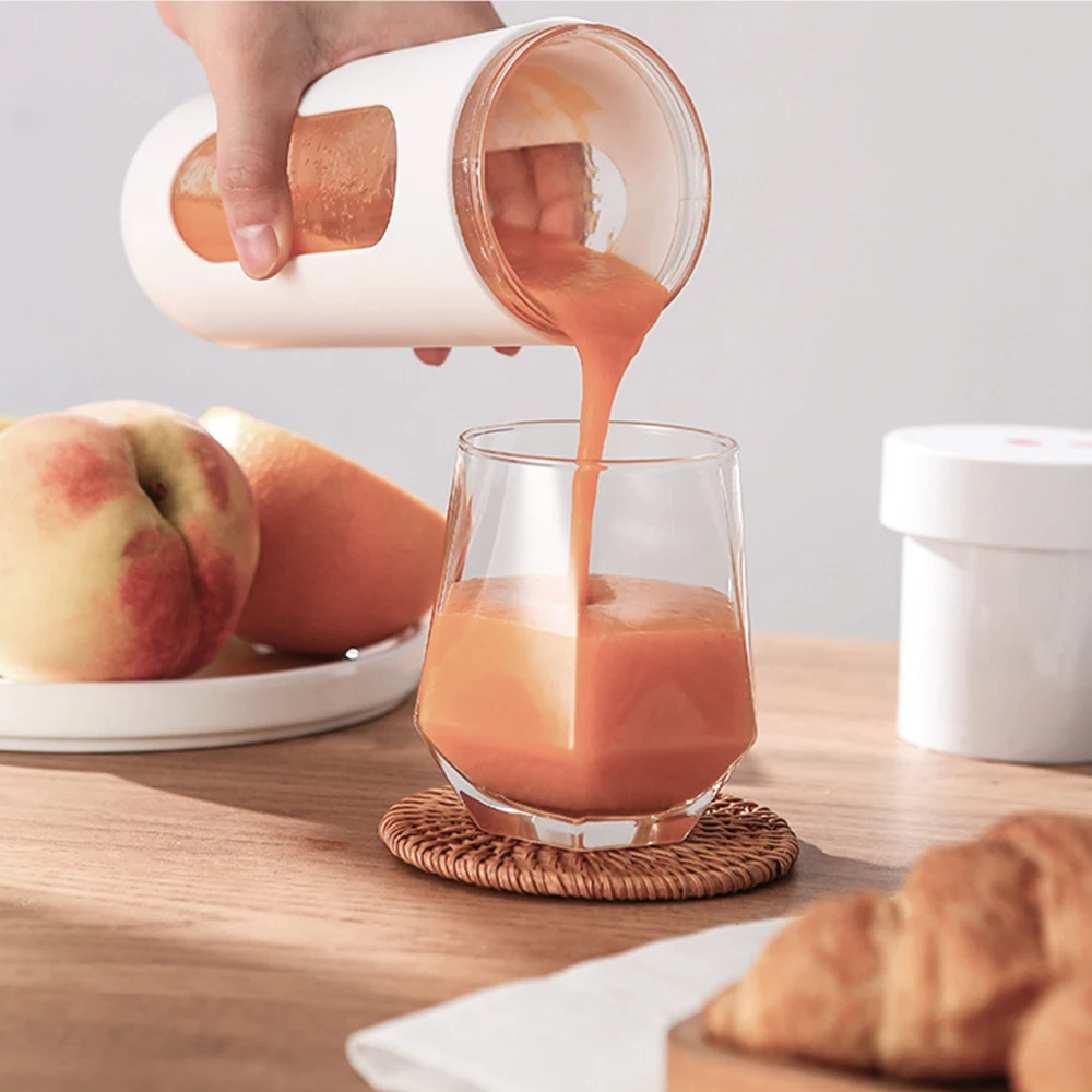 เครื่องคั้นน้ำผลไม้แบบพกพามัลติฟังก์ชั่นไร้สายประกอบไฟฟ้าส่วนบุคคล Juicer Juicer USB ชาร์จ Mini คั้นน้...