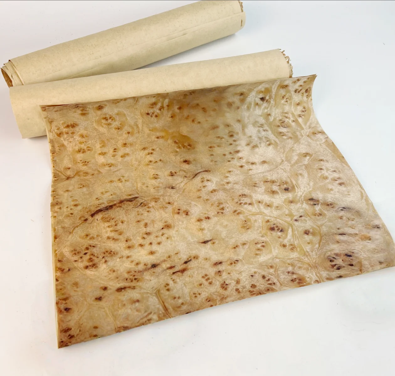 1PCS 300x250x0.3mm Natural Golden Camphor Burl Wood Veneer Furniture Home Audio Musical Instruments Car Decoration