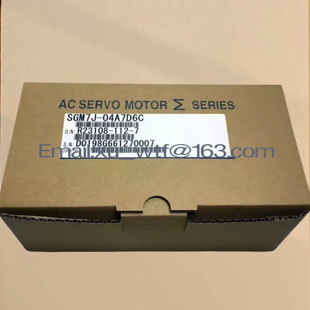 

1-piece SGM7J-04A7D6C Brand New Original AC Servo Motor Fast Shipment