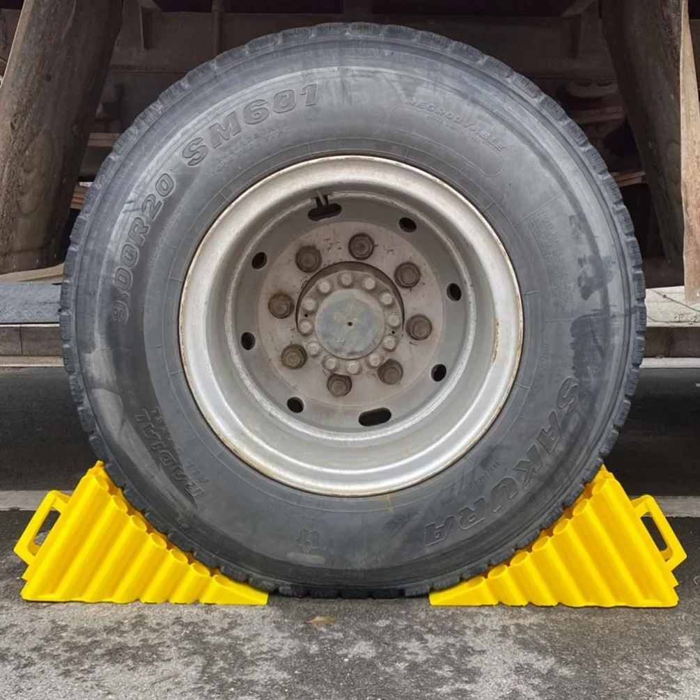 Portable Wheel Chock Heavy Duty Vehicle Car Truck Tire Chock Stop Block Honeycomb Base Anti-slip Fixed Pad Yellow