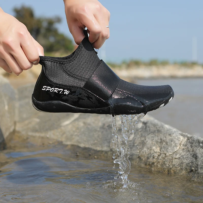 Men Aqua Shoes Women Diving Socks Barefoot Swimming Water Shoes Upstream Beach Wading Sports Sneakers For Fitness Yoga Surfing