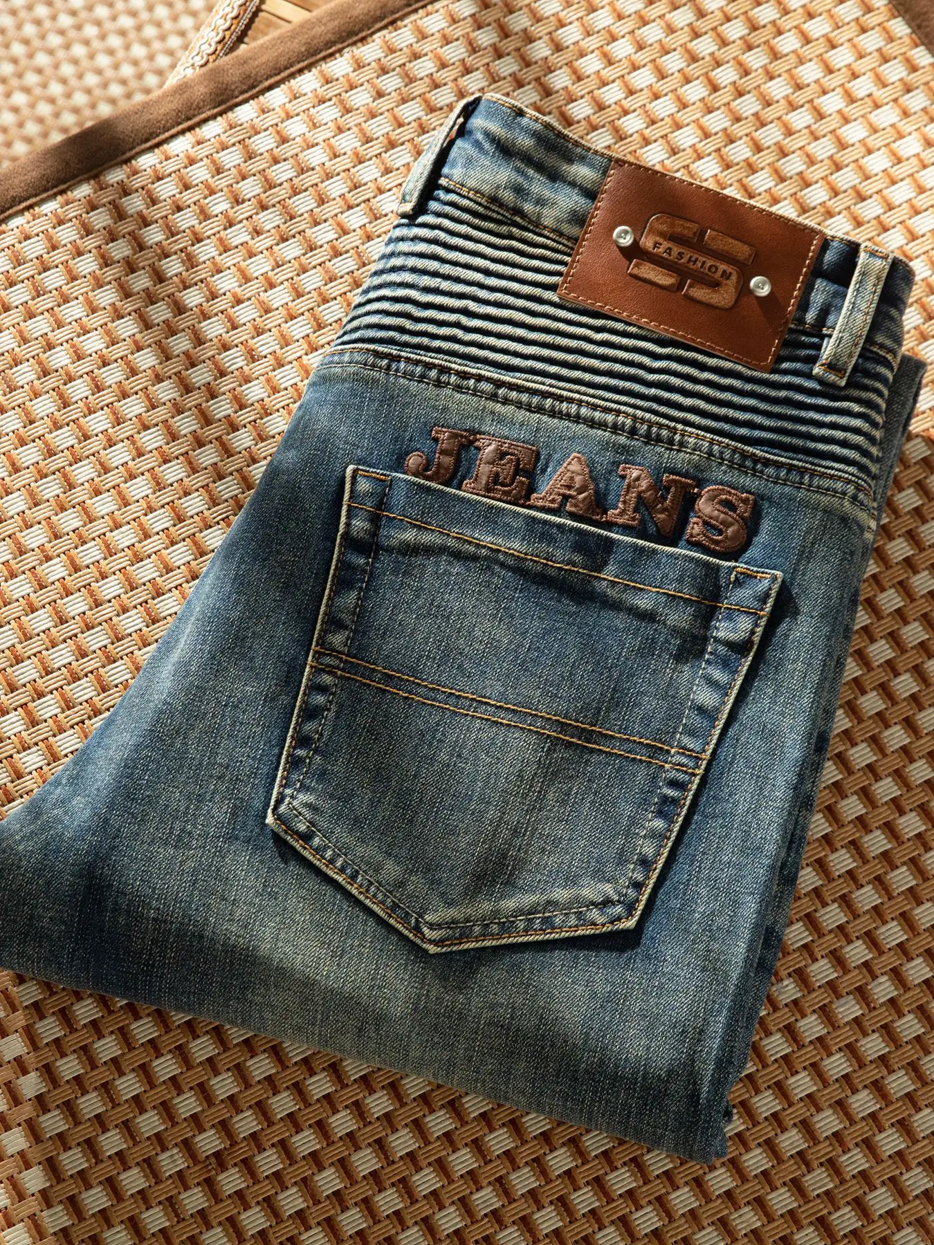 High-End Embroidered Men's Jeans Straight Leg Washed Cotton Stretch Denim Street Style Personality Wear Resistant Anti-Dirt