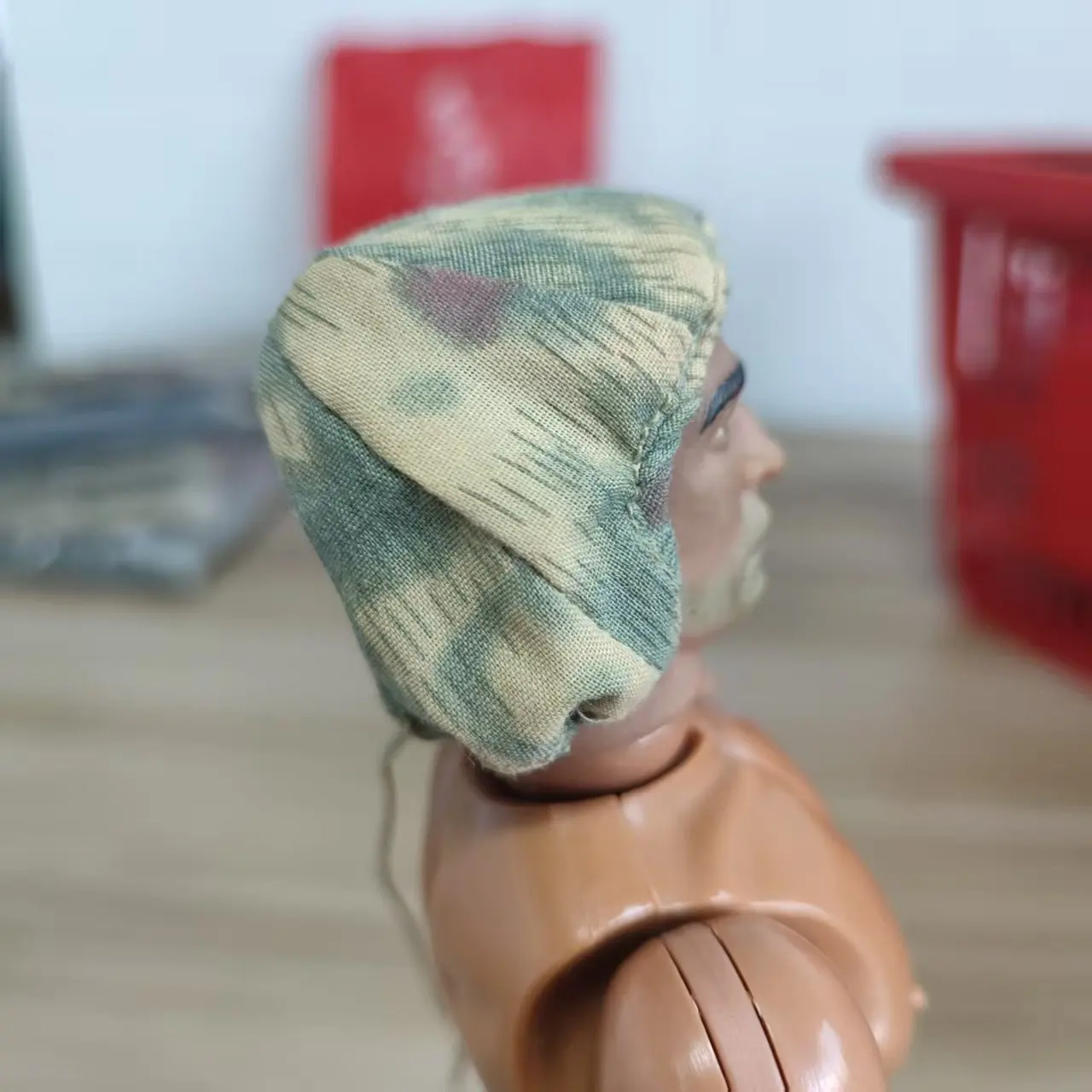 Housse de casque de Camouflage de soldat, accessoire de figurine d'action à l'échelle 1/6, housse de casque en tissu doux adaptée au corps de sculpture de tête de soldat de 12 pouces