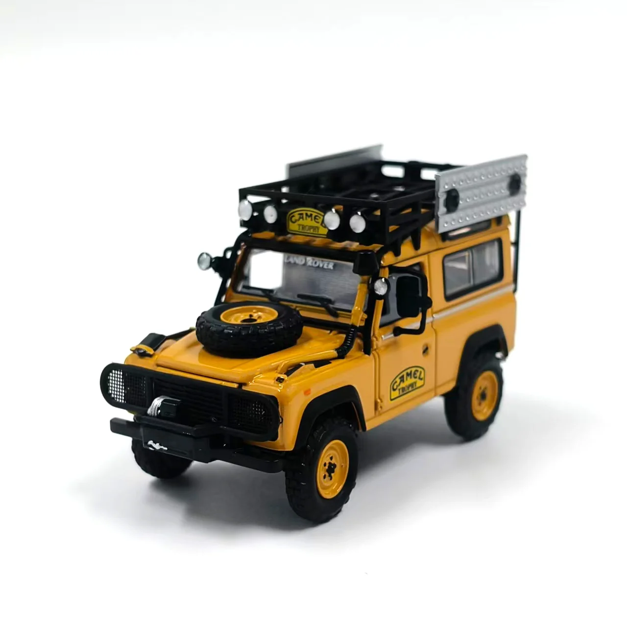 diecast-ar-box-1-64-scale-land-rover-xj12-camel-cup-1985-borneo-racing-alloy-car-model