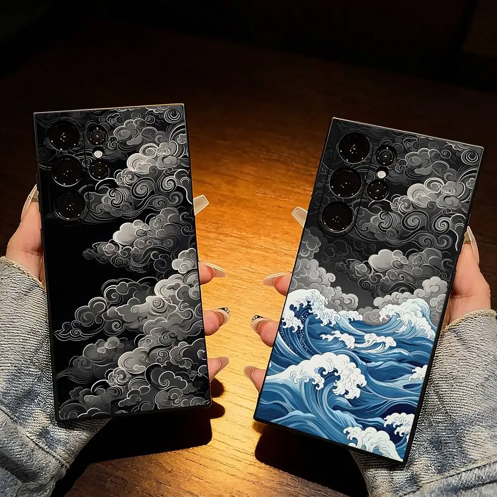Japanese Ukiyo-e Waves Parinting Phone Case For Samsung S25,S24,S21,S22,S23,S20,Ultra,S26,Plus,Fe,Note,5G Black Cover