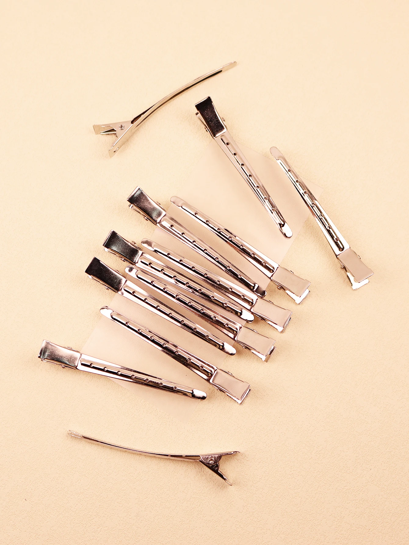 12 Stück Edelstahl Spike Alligator Duck Bill Salon Clips Metallic Haarspangen Haarspangen, speziell für Echthaarperücken