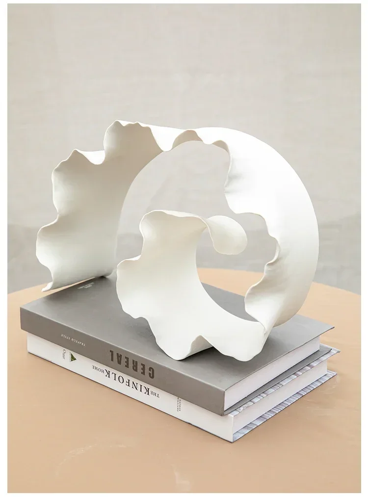 

Nordic creative ceramics handmade ornaments living room desktop TV cabinet entrance model house decoration light luxury high-e