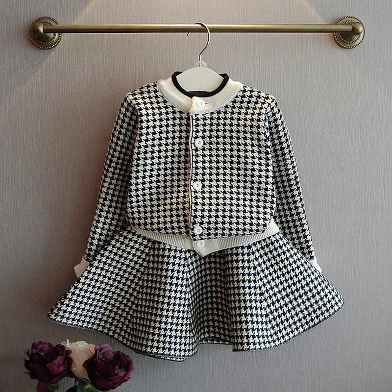 Children's Clothing2026Autumn and winter girls' houndstooth knit set, children's long-sleeve sweater cardigan dress
