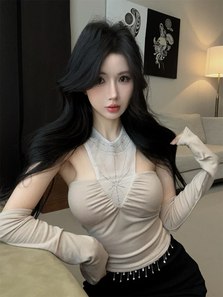 

Sexy Shoulder-baring Short Vest Top Pure Desire Diamond-embellished Commute-friendly Innerwear Perfect for Autumn Winter