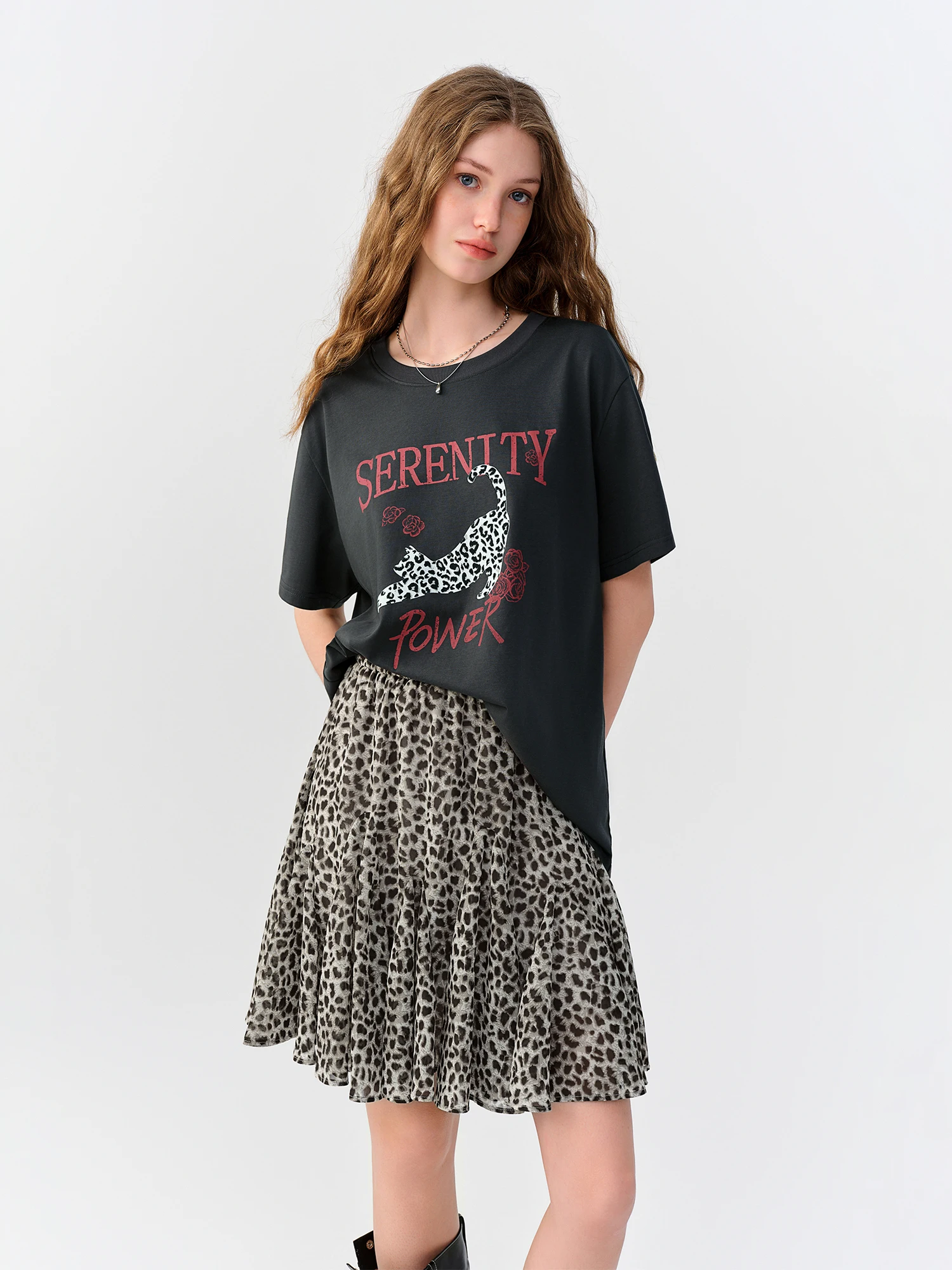 DUSHU Cartoon-Muster Kurzarm-T-Shirt für Damen, Herbst 2026 Neuerscheinung, Modisch Vielseitig Locker Sitzend Süß und Cool Basics – Detail 3