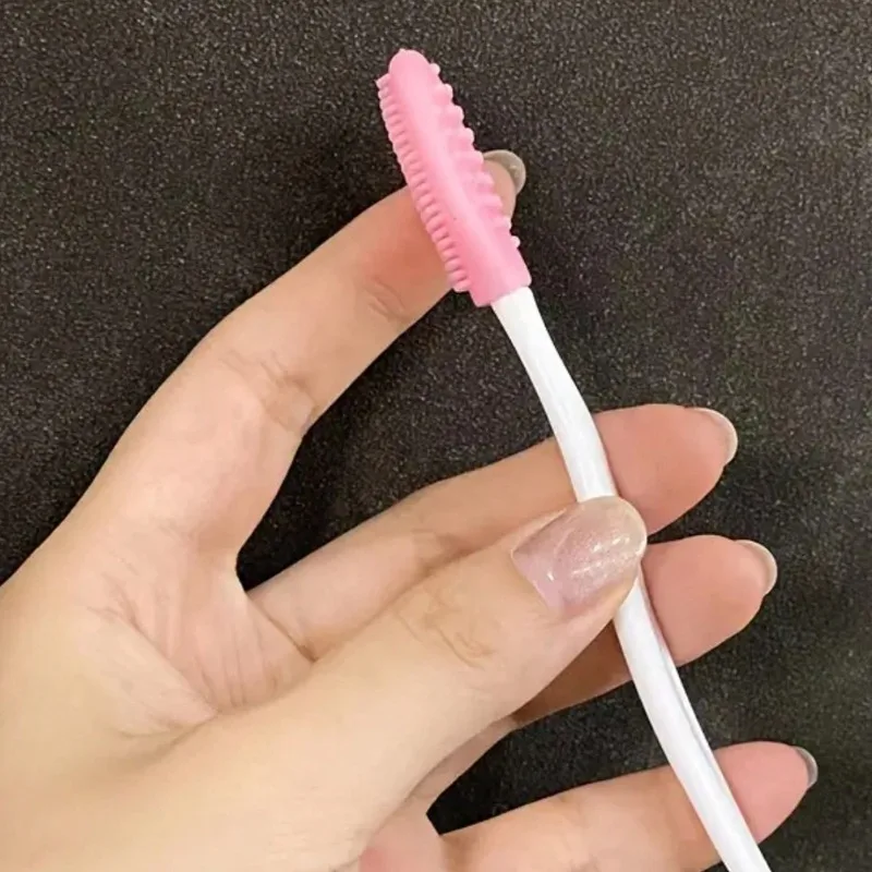 Dwustronny szczoteczka do nosa, patyczek do oczyszczania twarzy, szczoteczka do szorowania ust i twarzy, usuwacz zaskórników, szczoteczka do makijażu, delikatny peeling do skóry, przenośny